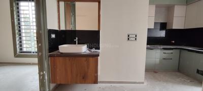 Kitchen Image of 1000 Sq.ft 2 BHK Apartment / Flat for rent in Koramangala Bengaluru for Rs. 52000
