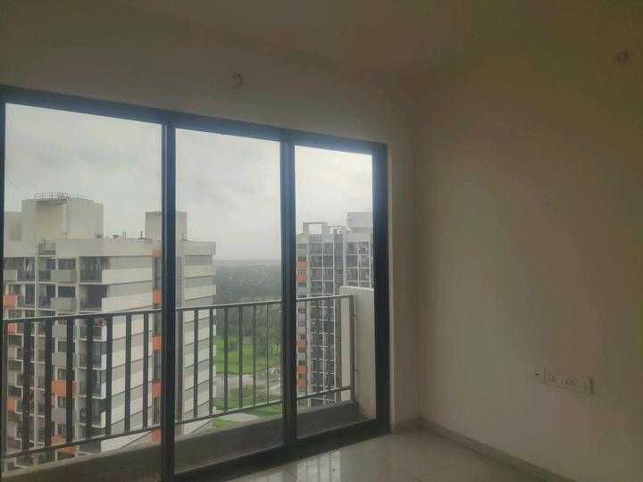 Topaz Heights Main Image 1