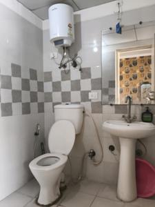 Bedroom One Image of 955 Sq.ft 2 BHK Apartment / Flat for sale in Gaurs 14th Avenue, Noida Extension Greater Noida for Rs. 8000000