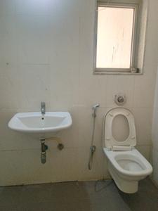 Common Bathroom Image of 1098 Sq.ft 2.5 BHK Apartment / Flat for sale in Lodha Casa Bella Gold, Palava Phase 1 Thane for Rs. 7200000