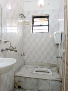 Common Bathroom Image of 800 Sq.ft 2 BHK Apartment / Flat for sale in Kasba Kolkata for Rs. 3200000
