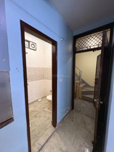 Image of 810 Sq.ft 3 BHK Builder Floor for sale in Govindpuri, New Delhi for Rs. 4500000