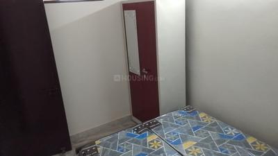 Bedroom Image of 450 Sq.ft 1 BHK Builder Floor for rent in Kalkaji New Delhi for Rs. 19000