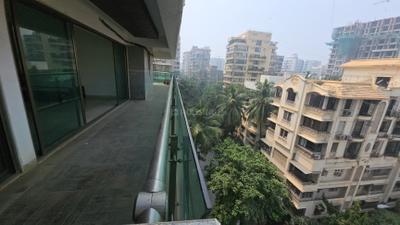 Balcony Image of 3300 Sq.ft 4 BHK Apartment / Flat for sale in RNA Auroville, Santacruz West Mumbai for Rs. 105000000