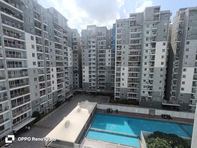 Image of 900 Sq.ft 1.5 BHK Apartment / Flat for rent in SJR Blue Waters PH 1, Parappana Agrahara, Bengaluru for Rs. 39000