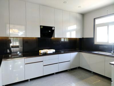 Kitchen Image of 2884 Sq.ft 4 BHK Builder Floor for sale in Emaar Emerald Hill, Sector 65 Gurgaon for Rs. 30000000
