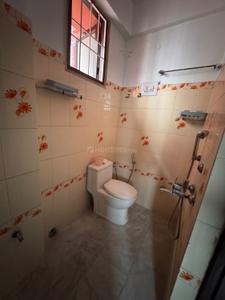 Bathroom Image of 1300 Sq.ft 3 BHK Apartment / Flat for sale in Rukanpura Patna for Rs. 10000000
