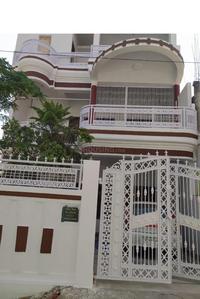 5 BHK Independent House