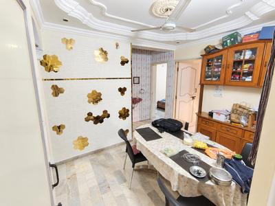 Bedroom Image of 1215 Sq.ft 2 BHK Apartment / Flat for sale in Paldi Ahmedabad for Rs. 7000000