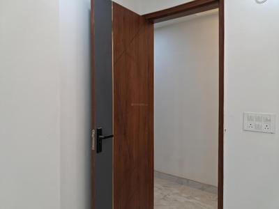 Bedroom Image of 1450 Sq.ft 3 BHK Apartment / Flat for sale in Capital Metro Height, Sector 72 Noida for Rs. 5300000