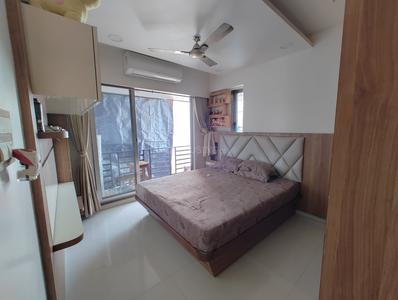 Bedroom Image of 900 Sq.ft 2 BHK Apartment / Flat for sale in Solitaire Heights, Malad West Mumbai for Rs. 18000000