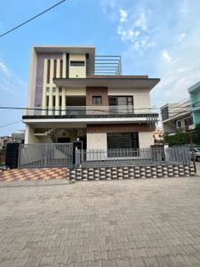 4 BHK Independent House
