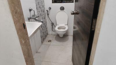 Neumec Elegance Bathroom One 4