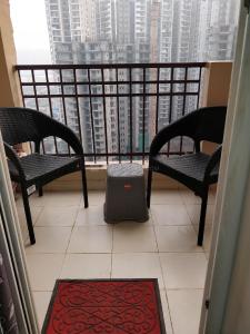 Balcony Image of 1495 Sq.ft 3 BHK Apartment / Flat for sale in Amrapali Platinum, Sector 119 Noida for Rs. 13900000