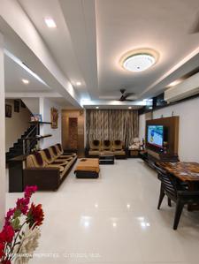 Hall Image of 2000 Sq.ft 3.5 BHK Apartment / Flat for sale in Gotri Vadodara for Rs. 9200000