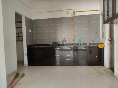 Kitchen Image of 1800 Sq.ft 3 BHK Apartment / Flat for rent in Shahibaug Ahmedabad for Rs. 30000
