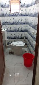 Bathroom Image of 330 Sq.ft 1 RK Apartment / Flat for sale in Baguiati Kolkata for Rs. 1300000