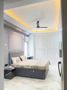 1 RK Independent Builder Floor
