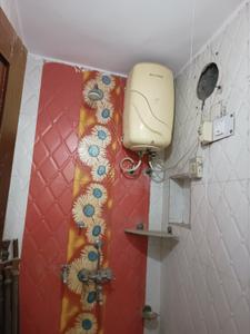 Image of 765 Sq.ft 2.5 BHK Builder Floor for sale in Dilshad Garden, New Delhi for Rs. 13000000