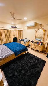 Bedroom Image of 4000 Sq.ft 3.5 BHK Independent House for rent in Shela Ahmedabad for Rs. 200000
