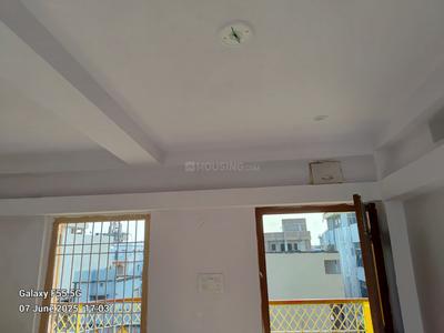 1 RK Independent Builder Floor