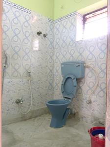 Common Bathroom Image of 877 Sq.ft 2 BHK Apartment / Flat for sale in Thakurpukur Kolkata for Rs. 2200000