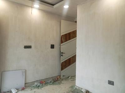 Bedroom Image of 1000 Sq.ft 3 BHK Builder Floor for sale in Govindpuri New Delhi for Rs. 7200000