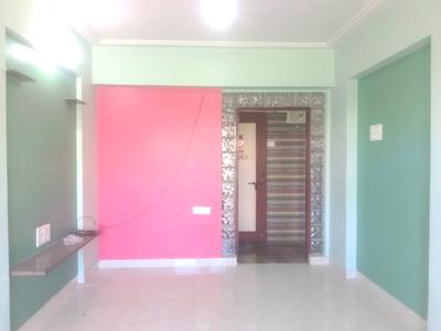 Living Room Image of 550 Sq.ft 1 BHK Apartment / Flat for rent in Kandivali West Mumbai for Rs. 33000