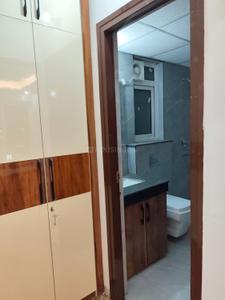 Kitchen Image of 1465 Sq.ft 3 BHK Apartment / Flat for rent in Omaxe The Palace, Gomti Nagar Lucknow for Rs. 35000