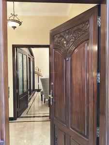 Main Entrance Image of 3300 Sq.ft 4 BHK Builder Floor for rent in DLF Phase 3 Gurgaon for Rs. 150000