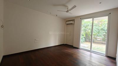 Bedroom Image of 3240 Sq.ft 5 BHK Independent House for sale in MGF The Vilas Apartment, DLF Phase 2 Gurgaon for Rs. 220000000
