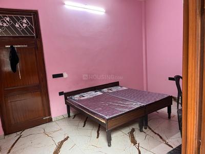 Bedroom Image of 1250 Sq.ft 2 BHK Builder Floor for rent in Beta I Greater Noida for Rs. 25000