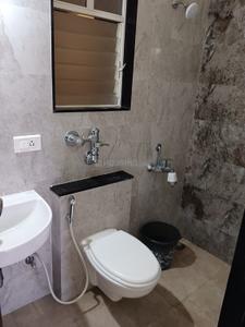 Bathroom Image of 500 Sq.ft 1 BHK Apartment / Flat for rent in Nyati Elan Central II, Wagholi Pune for Rs. 20000