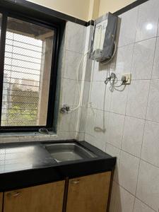 Kitchen Image of 850 Sq.ft 2 BHK Apartment / Flat for rent in Paras Thakur Complex, Kandivali East Mumbai for Rs. 58000