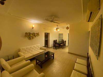 Living Room Image of 1600 Sq.ft 3 BHK Apartment / Flat for rent in DDA Flats Mayur Vihar, Mayur Vihar Phase 1 New Delhi for Rs. 55000