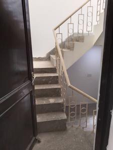 Image of 4500 Sq.ft 4.5 BHK Duplex for rent in Sector 40, Noida for Rs. 75000