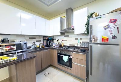 Kitchen Image of 1068 Sq.ft 2 BHK Apartment / Flat for sale in Jebel Ali Village Dubai for Rs. 32500000