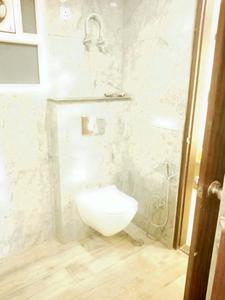 Bathroom Image of 1385 Sq.ft 3 BHK Apartment / Flat for sale in SMK Jewel Island, Vaishali Nagar Jaipur for Rs. 10000000