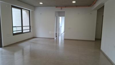 Living Room Image of 2398 Sq.ft 3 BHK Apartment / Flat for rent in Riviera Prestige, Sarkhej Ahmedabad for Rs. 45000