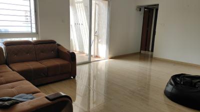 Living Room Image of 1250 Sq.ft 3 BHK Apartment / Flat for rent in VTP Leonara A and D Building, Mahalunge Pune for Rs. 41999