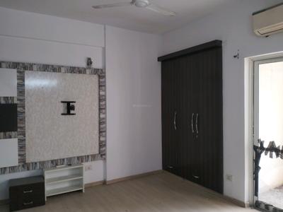 Bedroom Image of 1700 Sq.ft 3 BHK Apartment / Flat for sale in DLF Capital Greens, Karampura New Delhi for Rs. 31000000
