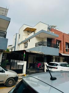 Image of 1935 Sq.ft 4 BHK Independent House for sale in Pramukh Parisar, Sector 4, Gandhinagar for Rs. 30000000