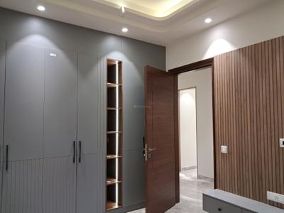 Bedroom Image of 1800 Sq.ft 3 BHK Builder Floor for sale in Paschim Vihar New Delhi for Rs. 36000000