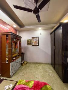 Bedroom Image of 900 Sq.ft 3 BHK Builder Floor for sale in Laxmi Nagar New Delhi for Rs. 8500000