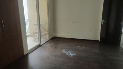 Bedroom Image of 1700 Sq.ft 3.5 BHK Apartment / Flat for rent in Rise Organic Homes Phase 1, Mahurali Ghaziabad for Rs. 26000