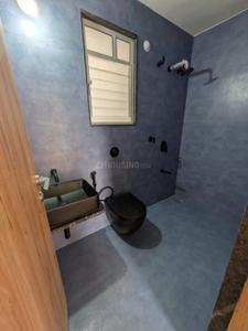 Bathroom Image of 1035 Sq.ft 3 BHK Apartment / Flat for rent in Tayal K Town Kiwale, Vikas Nagar Pune for Rs. 37000