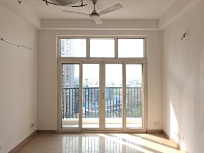 Living Room Image of 1495 Sq.ft 3 BHK Apartment / Flat for sale in Amrapali Platinum, Sector 120 Noida for Rs. 13900000