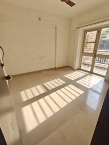 Bedroom Image of 917 Sq.ft 2 BHK Apartment / Flat for rent in Shree Hill View, Lohegaon Pune for Rs. 22000