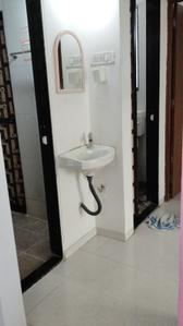 Bathroom Image of 650 Sq.ft 1 BHK Apartment / Flat for rent in Krishna Heights, Ghansoli Navi Mumbai for Rs. 43500