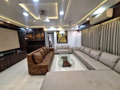 5 BHK Flat